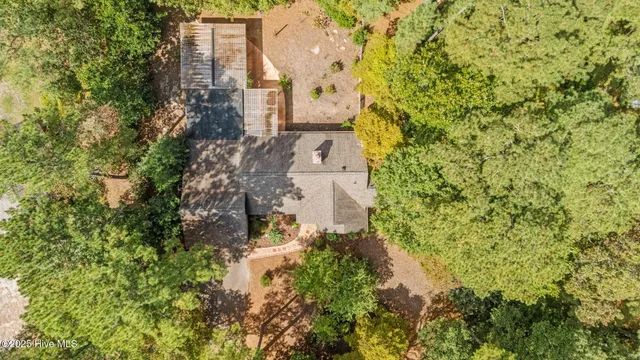 $399,000 | 11 Sunset Drive, Whispering Pines, NC 28327