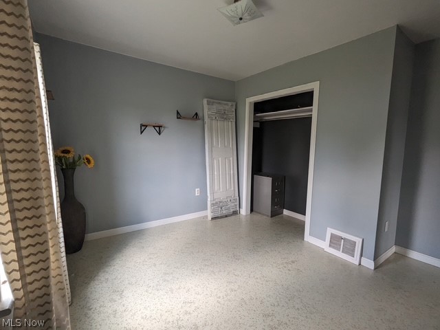 41386 Schadden Road Elyria, OH 44035 - Photo 11 of 20