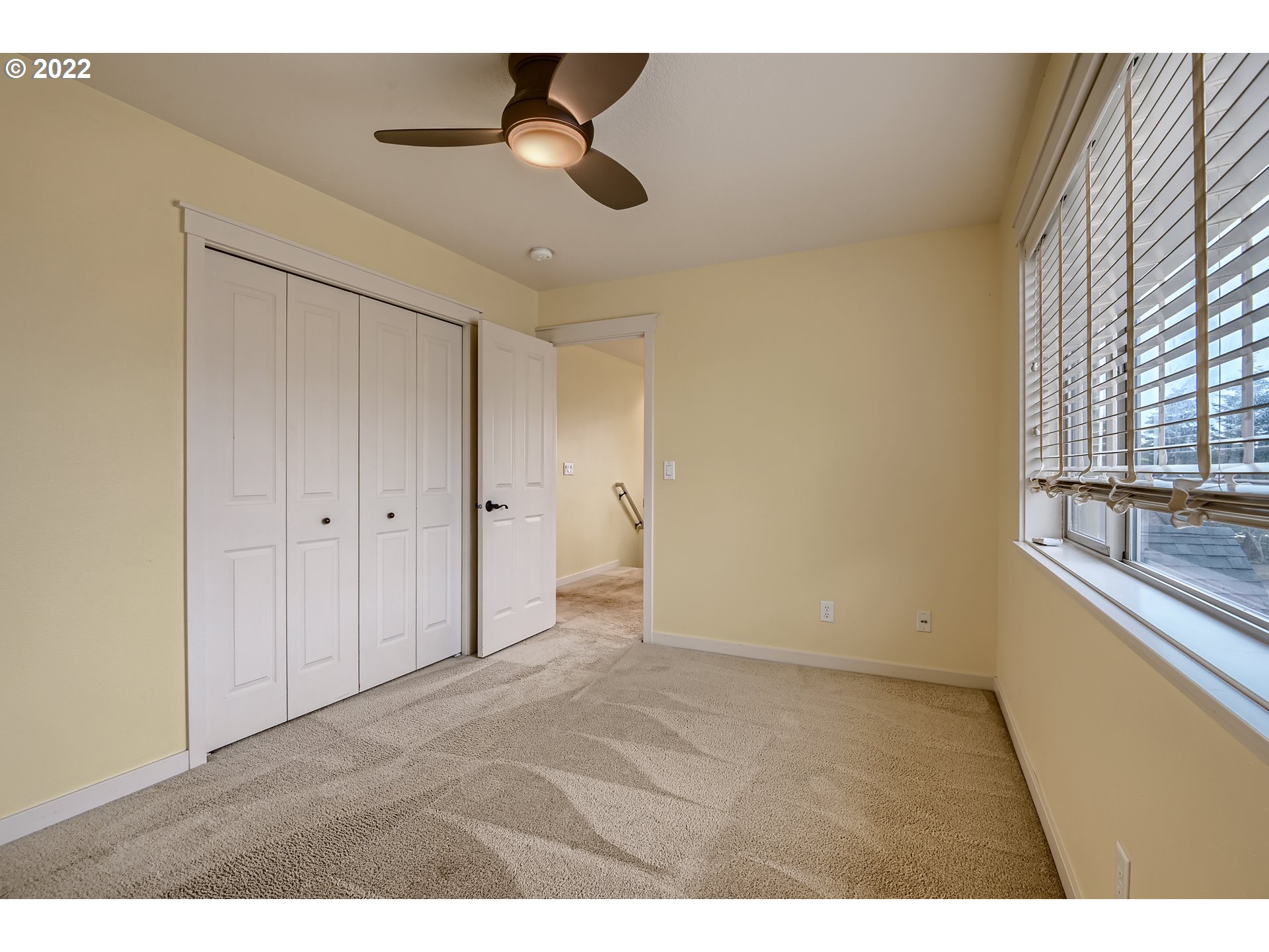 14656 Southwest 164th Avenue Tigard, OR 97224 - Photo 24 of 31 a view of an empty room and window