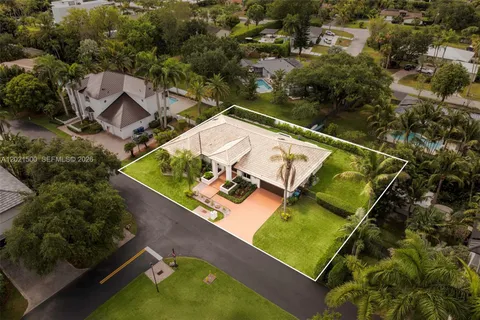 $1,700,000 | 7400 Southwest 170th Terrace, Palmetto Bay, FL 33157