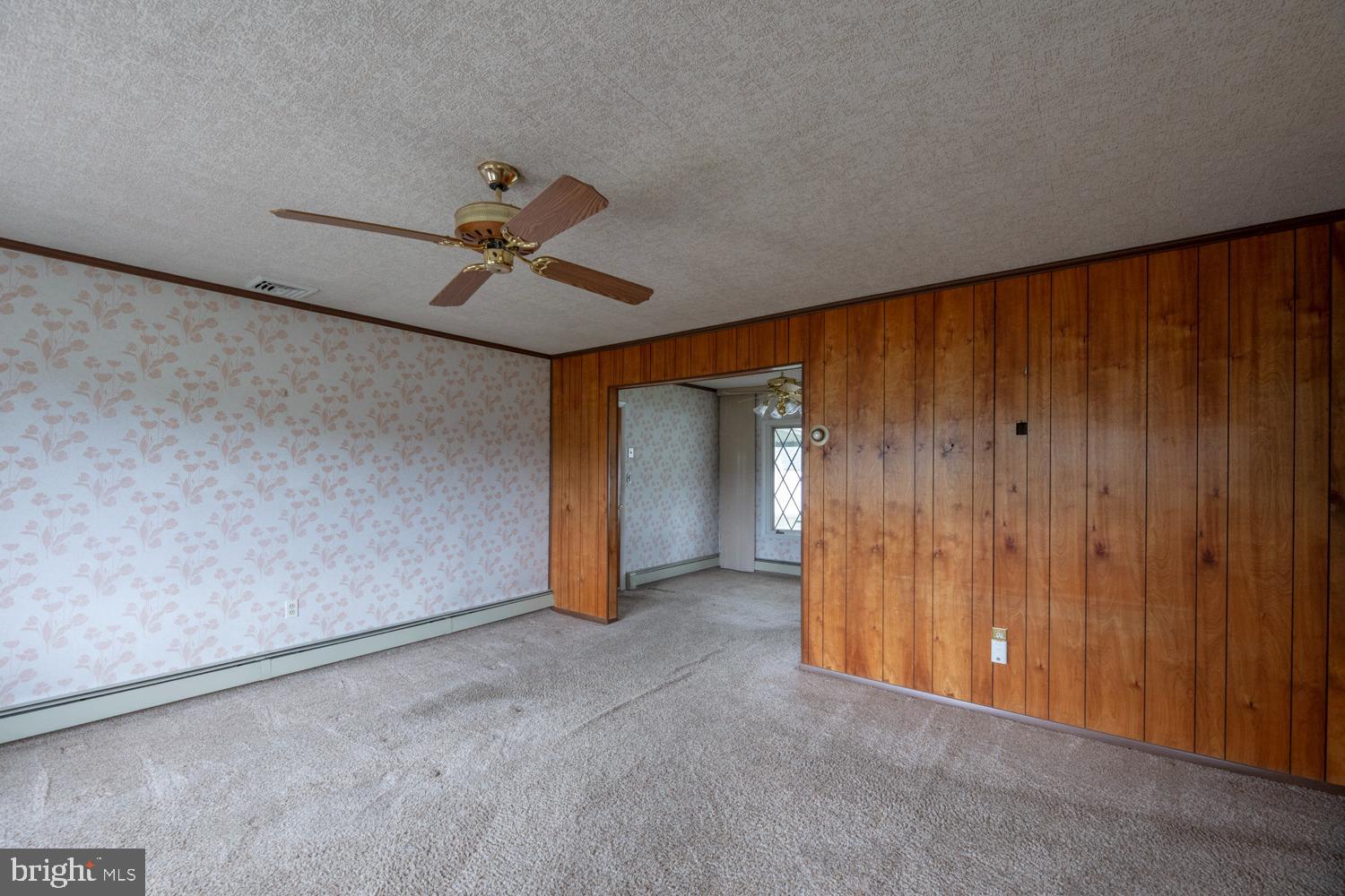 53 Margin Road Levittown, PA 19056 - Photo 7 of 31 Gallery Image 7