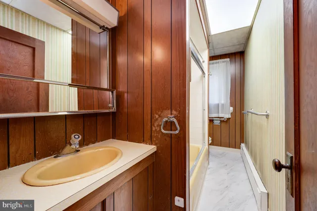 $319,900 | 1814 West Cedar Street, Allentown, PA 18104