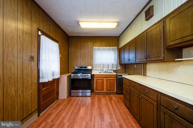 $319,900 | 1814 West Cedar Street, Allentown, PA 18104