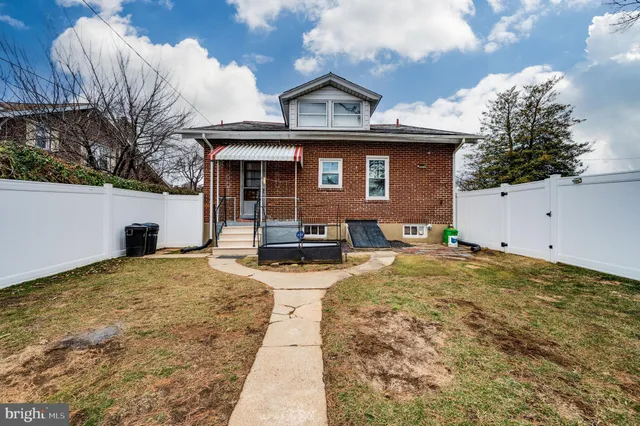 $319,900 | 1814 West Cedar Street, Allentown, PA 18104