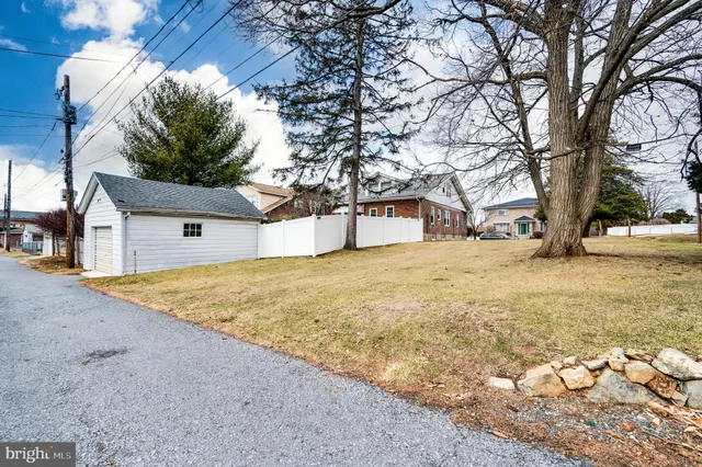 $319,900 | 1814 West Cedar Street, Allentown, PA 18104