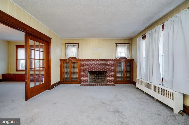 $319,900 | 1814 West Cedar Street, Allentown, PA 18104