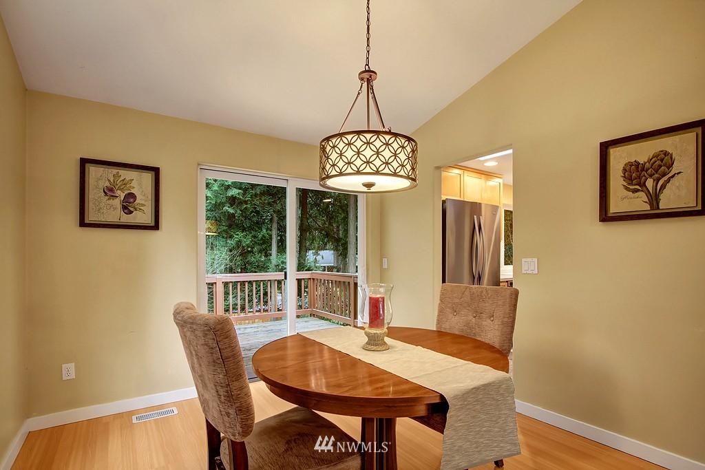 24 Winesap Road Bothell, WA 98012 - Photo 5 of 20