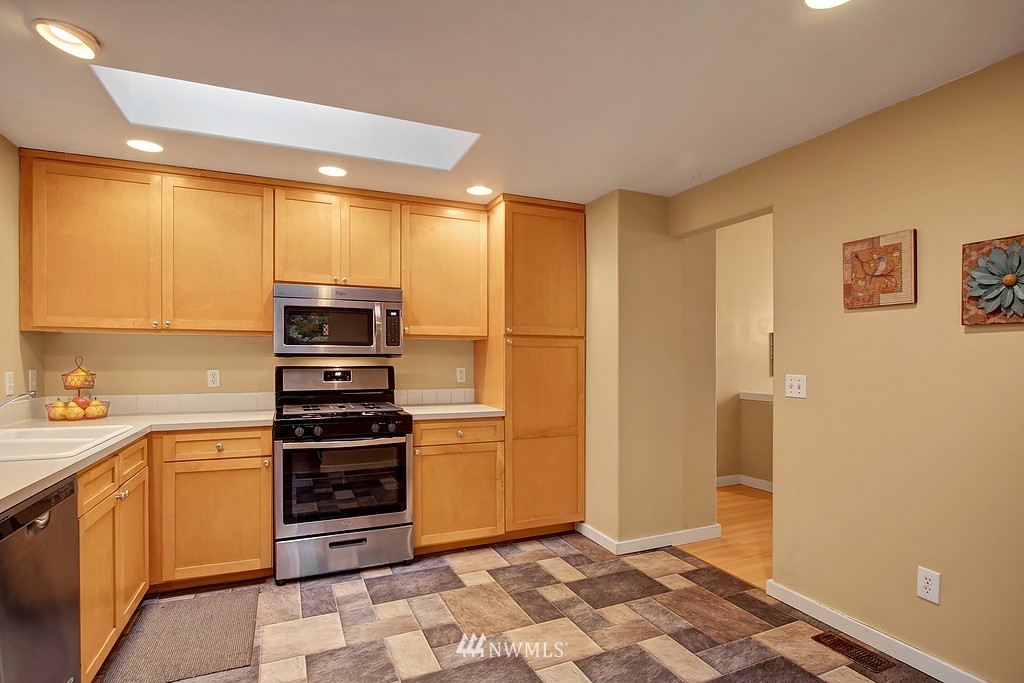 24 Winesap Road Bothell, WA 98012 - Photo 6 of 20