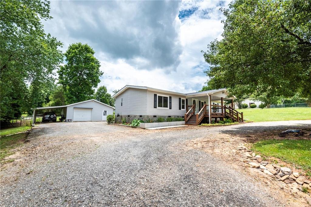 8338 Winkler Road Connelly Springs, NC 28612 - Photo 2 of 30 Gallery Image 2