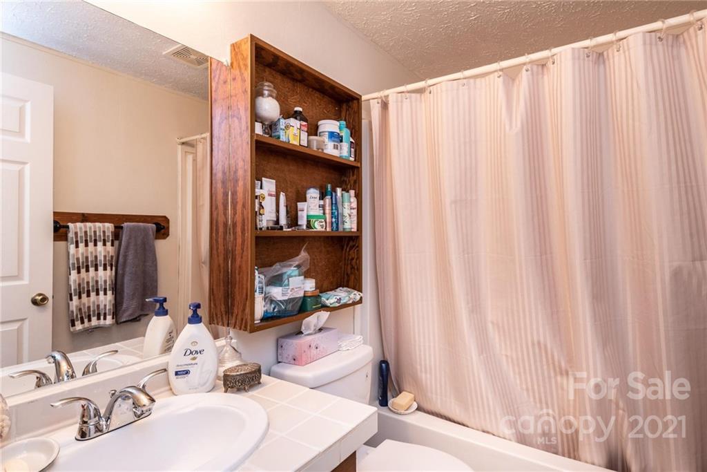 8338 Winkler Road Connelly Springs, NC 28612 - Photo 13 of 30 Gallery Image 13