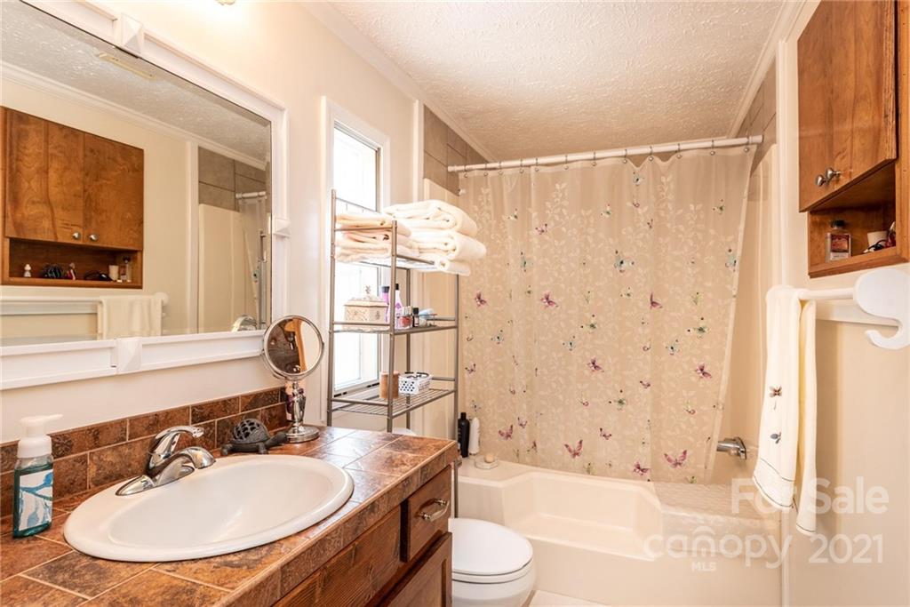 8338 Winkler Road Connelly Springs, NC 28612 - Photo 17 of 30 Gallery Image 17
