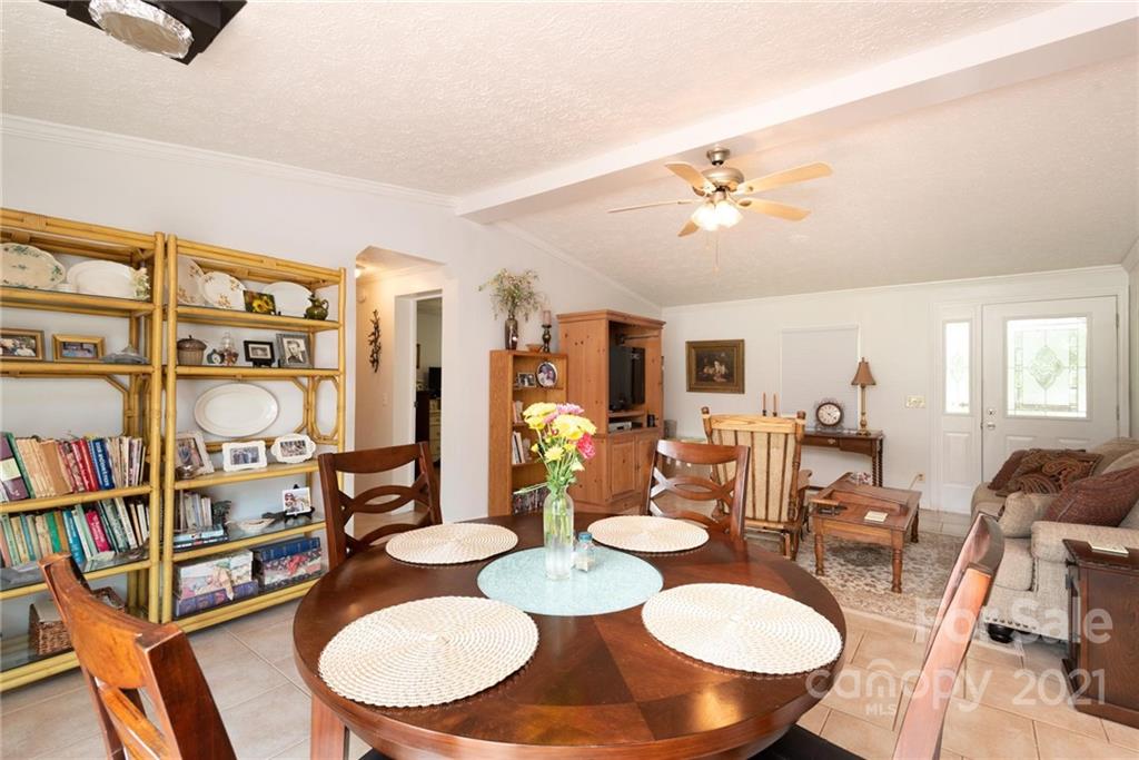 8338 Winkler Road Connelly Springs, NC 28612 - Photo 8 of 30 Gallery Image 8