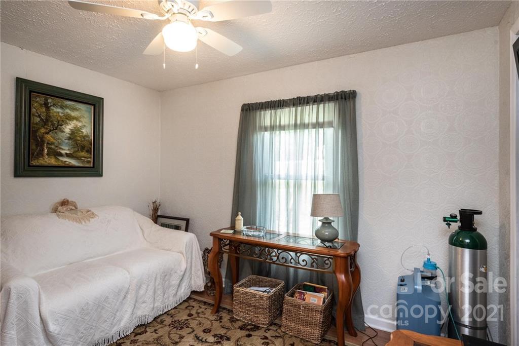 8338 Winkler Road Connelly Springs, NC 28612 - Photo 10 of 30 Gallery Image 10