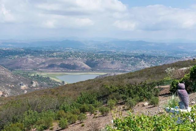 $15,000 | 8736 Avenida Mirador, Rancho Santa Fe, CA 92067