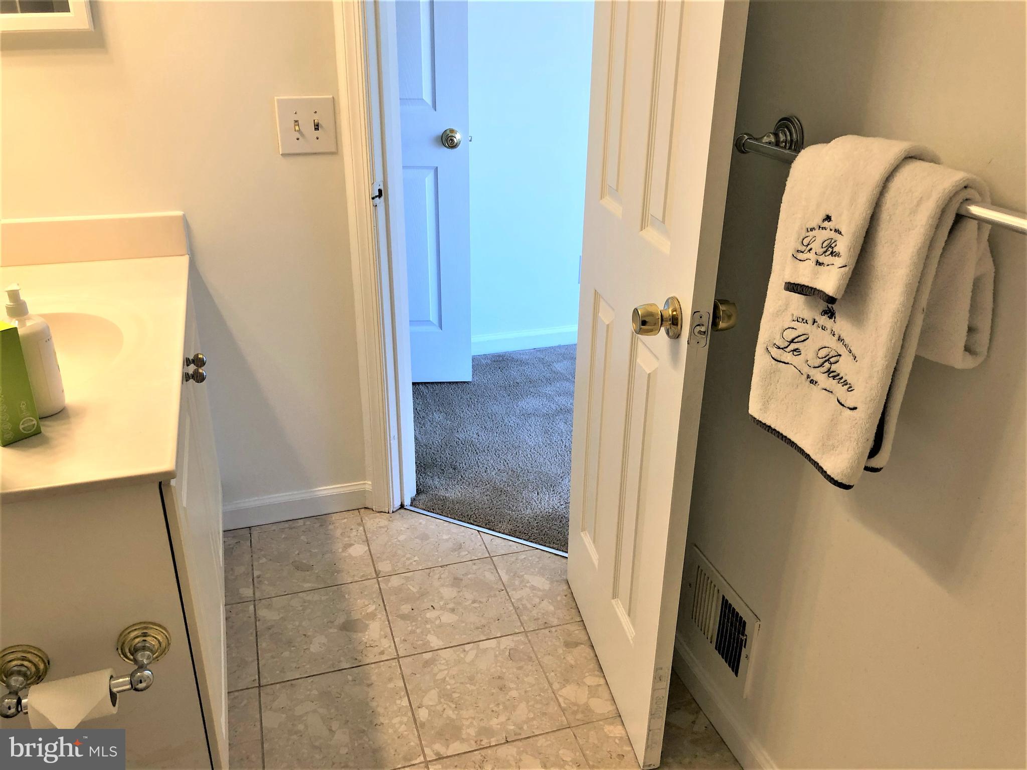 15673 Viewpoint Circle Dumfries, VA 22025 - Photo 32 of 58