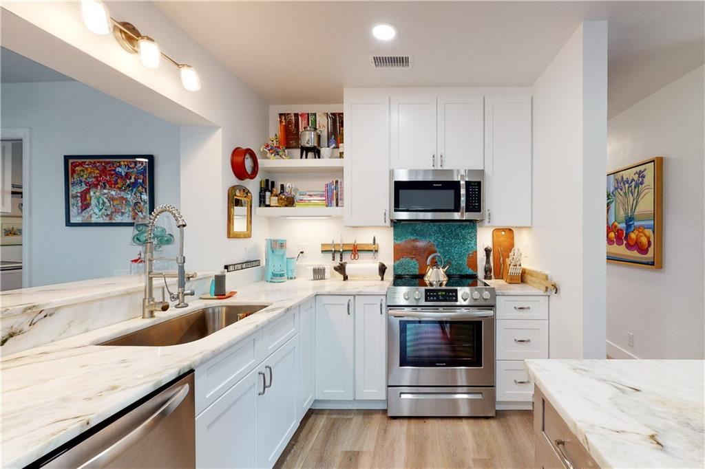 2201 Bonita Avenue Vero Beach, FL 32960 - Photo 8 of 36