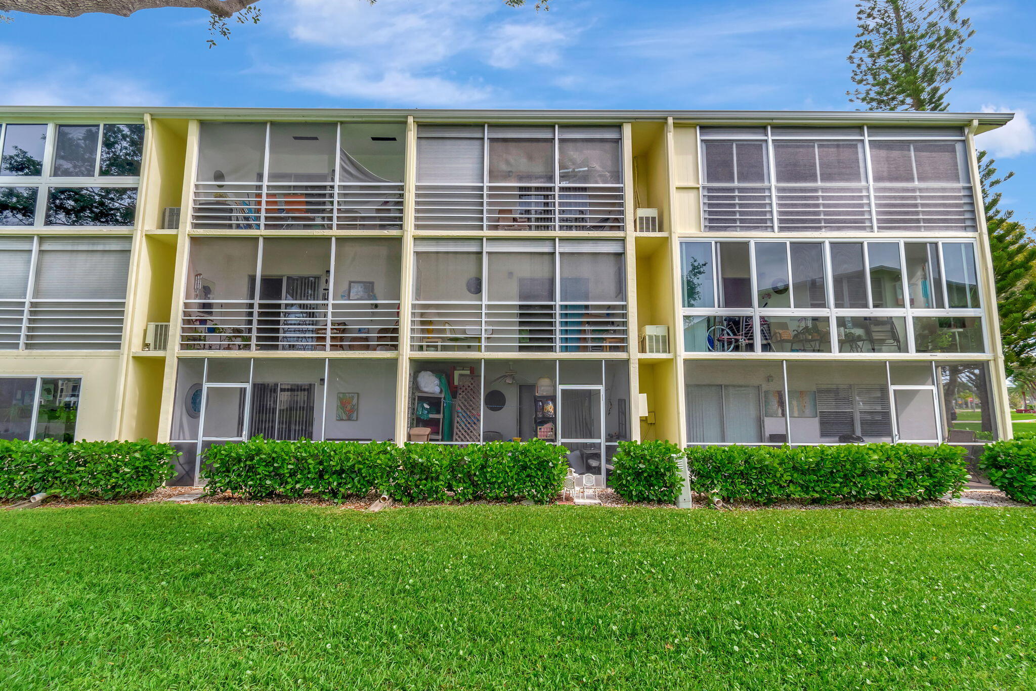 268 Dorset G Boca Raton, FL 33434 - Photo 21 of 55 36-web-or-mls-DSC_9121