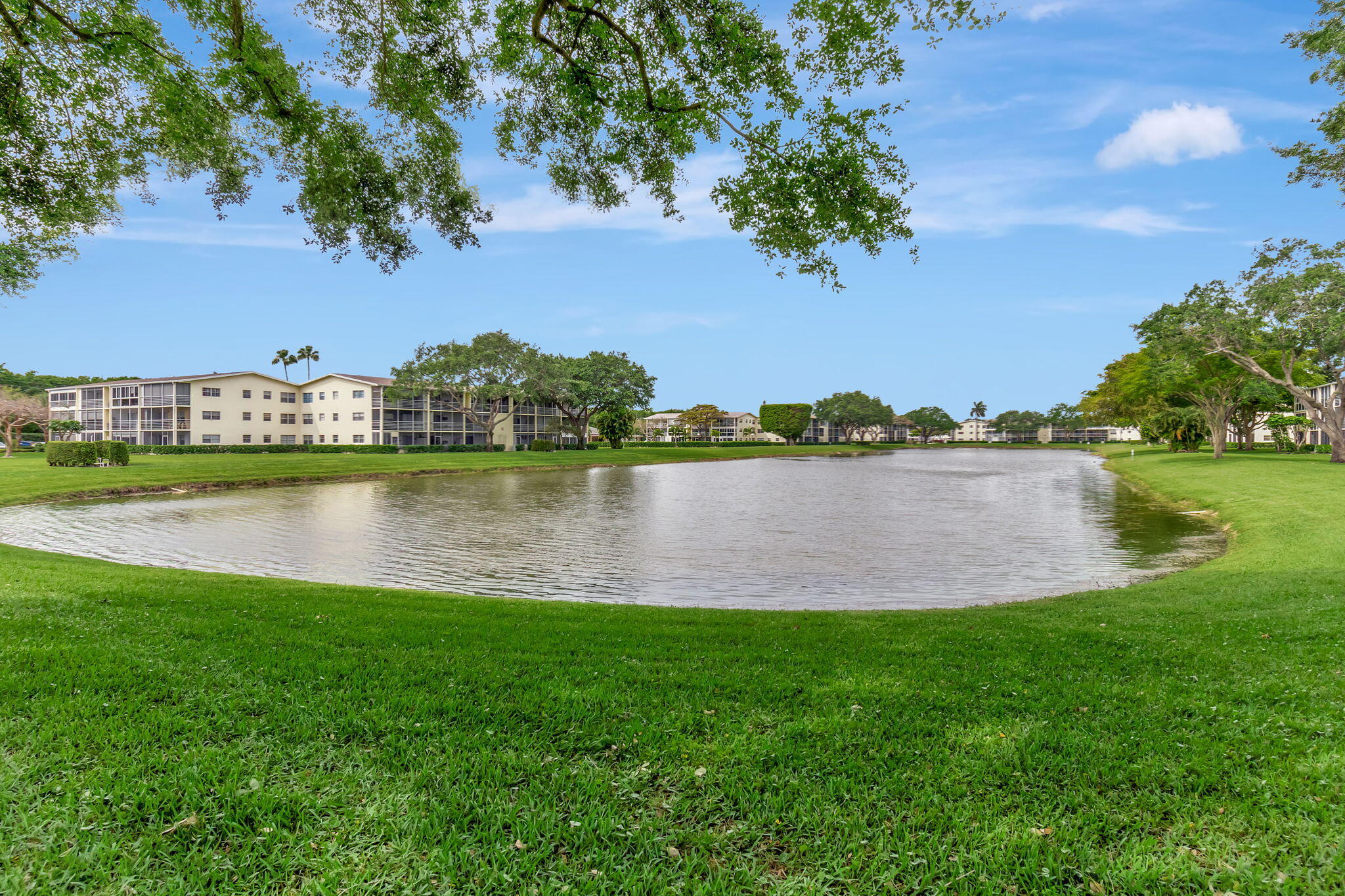 268 Dorset G Boca Raton, FL 33434 - Photo 23 of 55 38-web-or-mls-DSC_9141