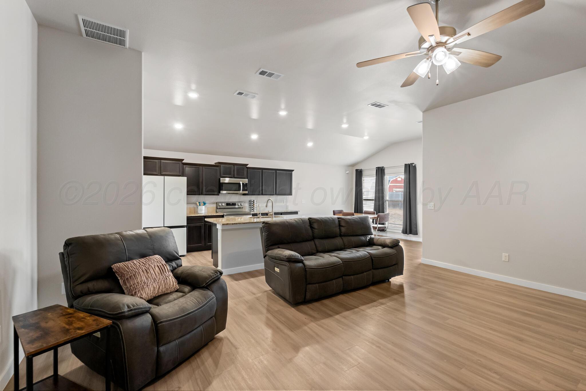 1525 Montaluse Road Amarillo, TX 79118 - Photo 8 of 27 1