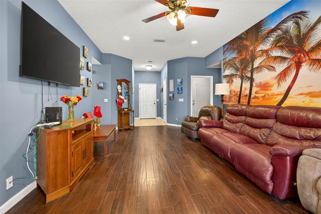 149 Bridgewater Circle Brunswick, GA 31525 - Photo 5 of 20