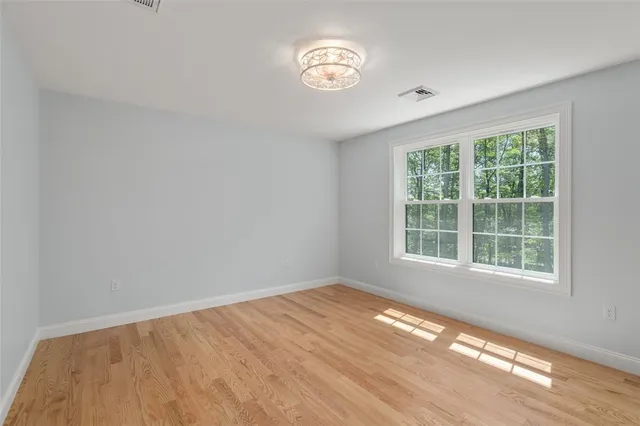 $889,000 | 300 Tower Hill Road, Cumberland, RI 02864