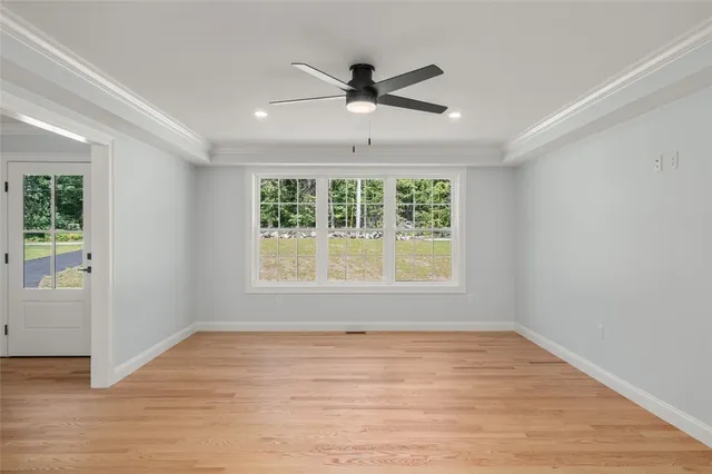 $889,000 | 300 Tower Hill Road, Cumberland, RI 02864