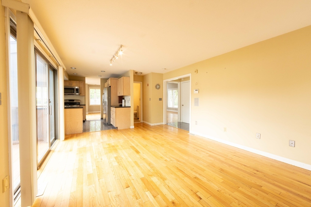 13 Concord Road Southwick, MA 01077 - Photo 7 of 23 Gallery Image 7