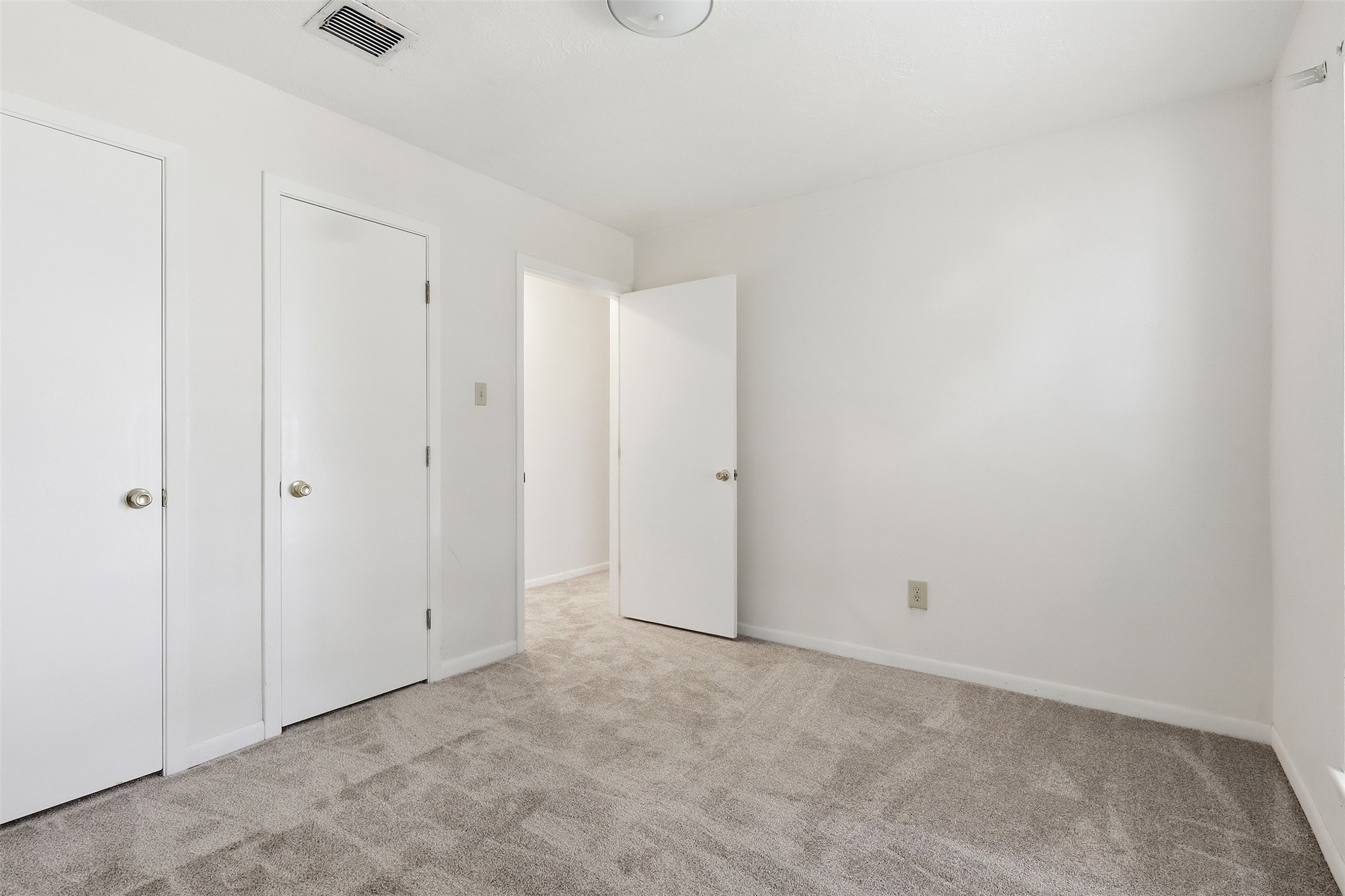 10110 Shell Rock Road La Porte, TX 77571 - Photo 14 of 24 Gallery Image 14