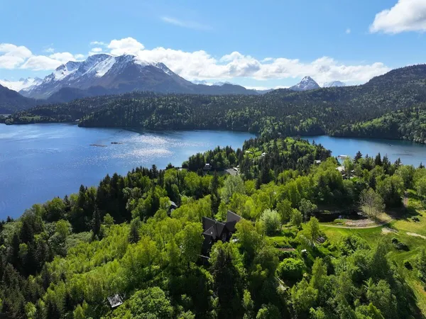 $4,500,000 | 46514 Sidelinger Trail, Halibut Cove, AK 99603