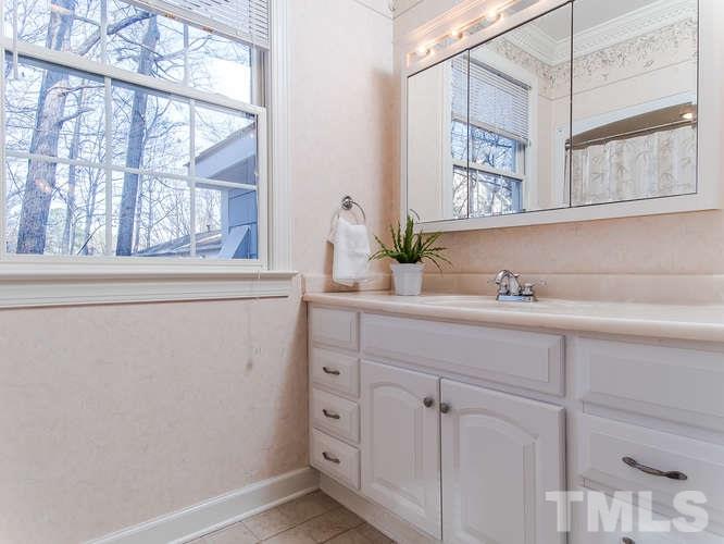 5117 Carter Street Raleigh, NC 27612 - Photo 13 of 25