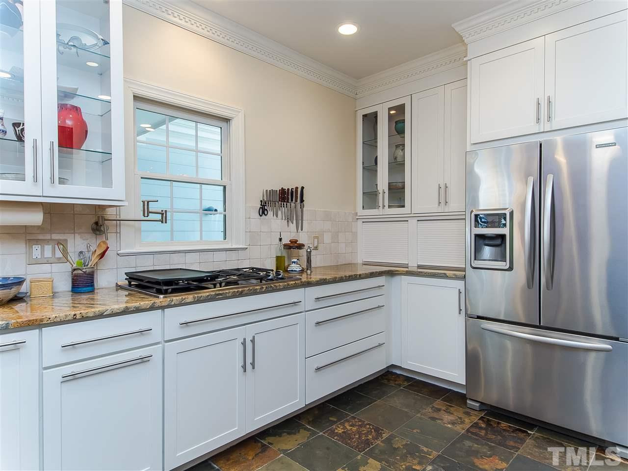 5117 Carter Street Raleigh, NC 27612 - Photo 6 of 25