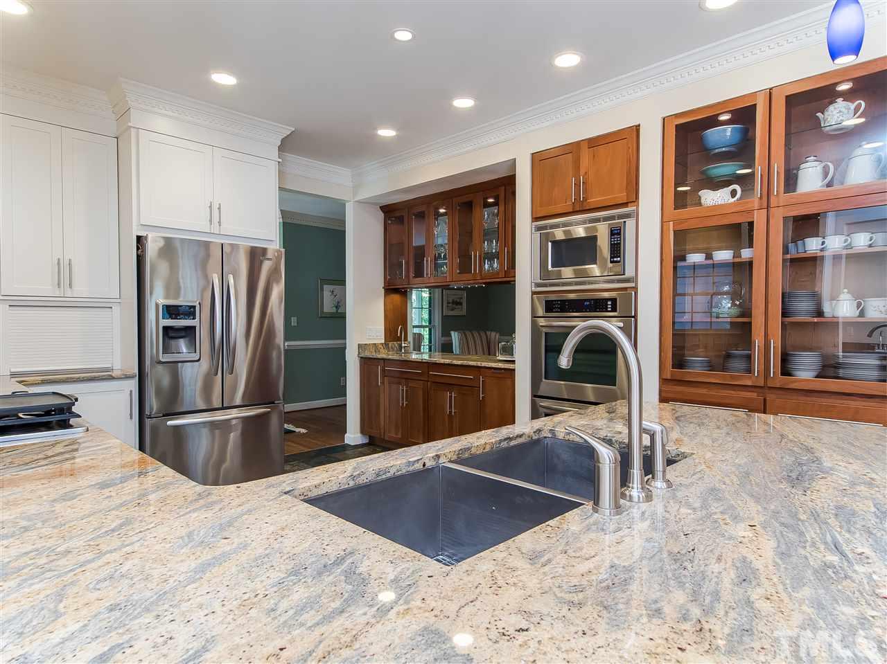 5117 Carter Street Raleigh, NC 27612 - Photo 7 of 25