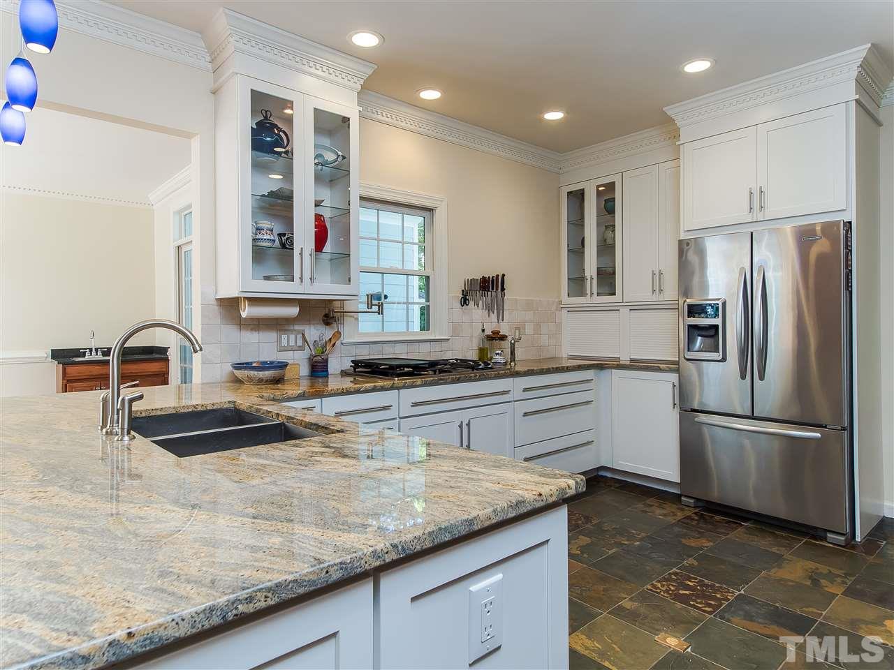5117 Carter Street Raleigh, NC 27612 - Photo 8 of 25