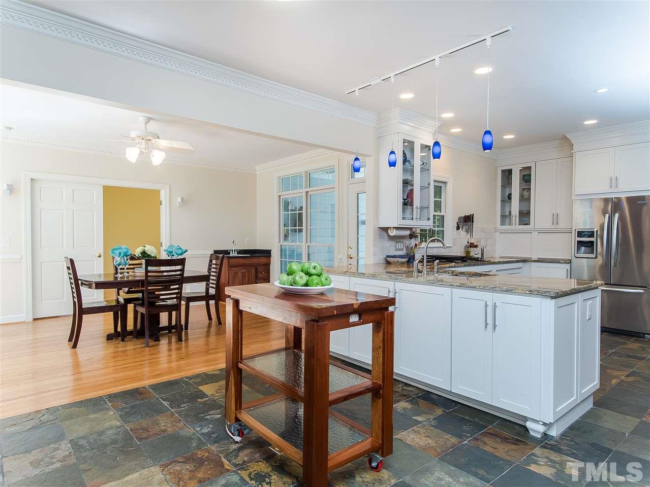 5117 Carter Street Raleigh, NC 27612 - Photo 9 of 25