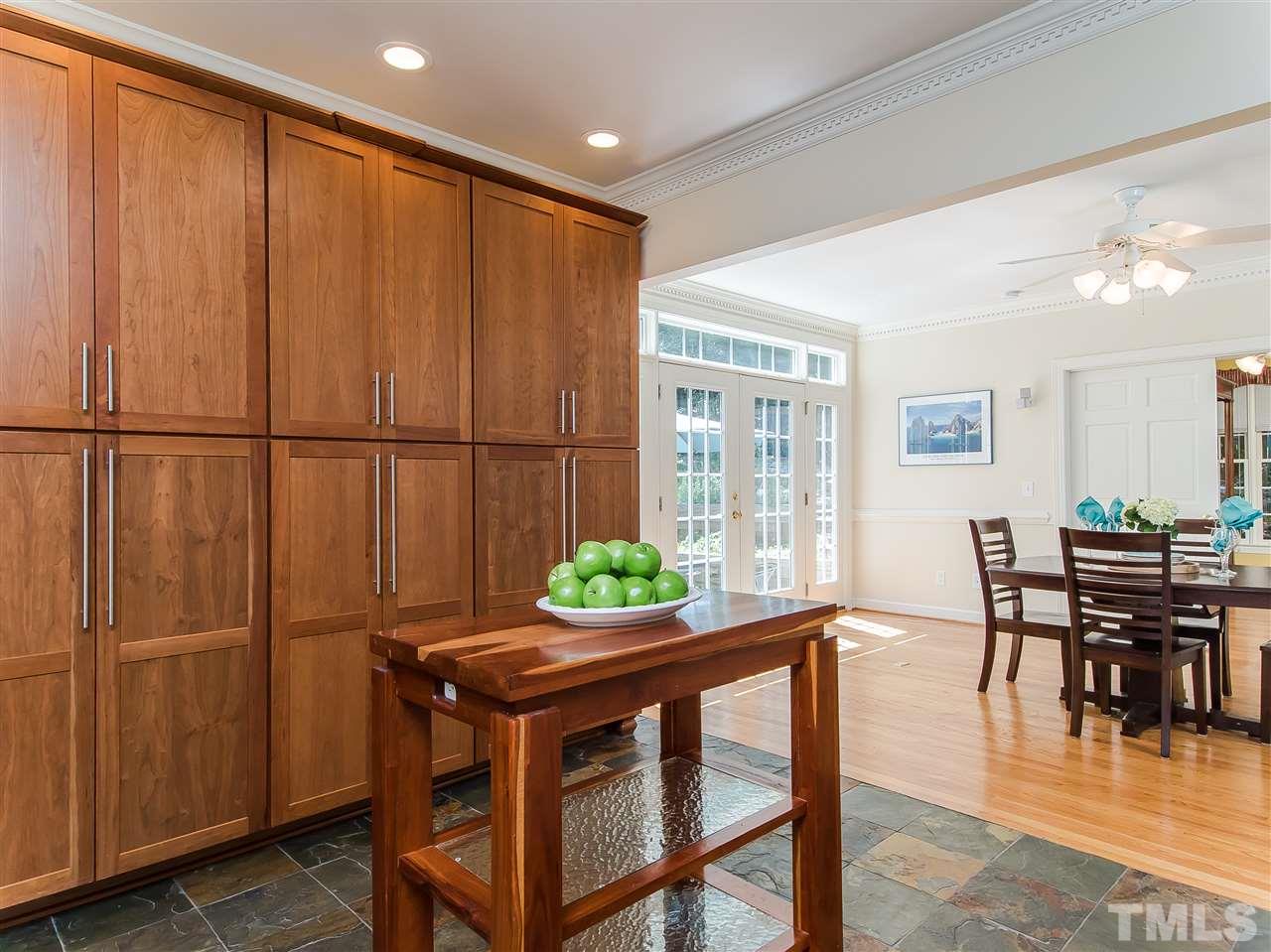 5117 Carter Street Raleigh, NC 27612 - Photo 10 of 25