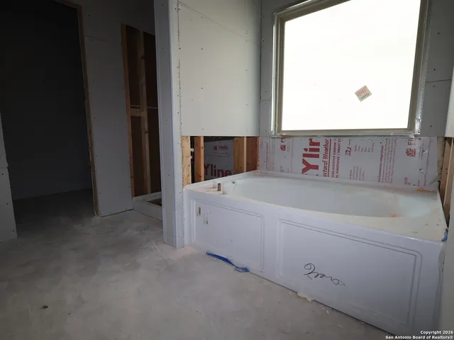 a room that has a white wall