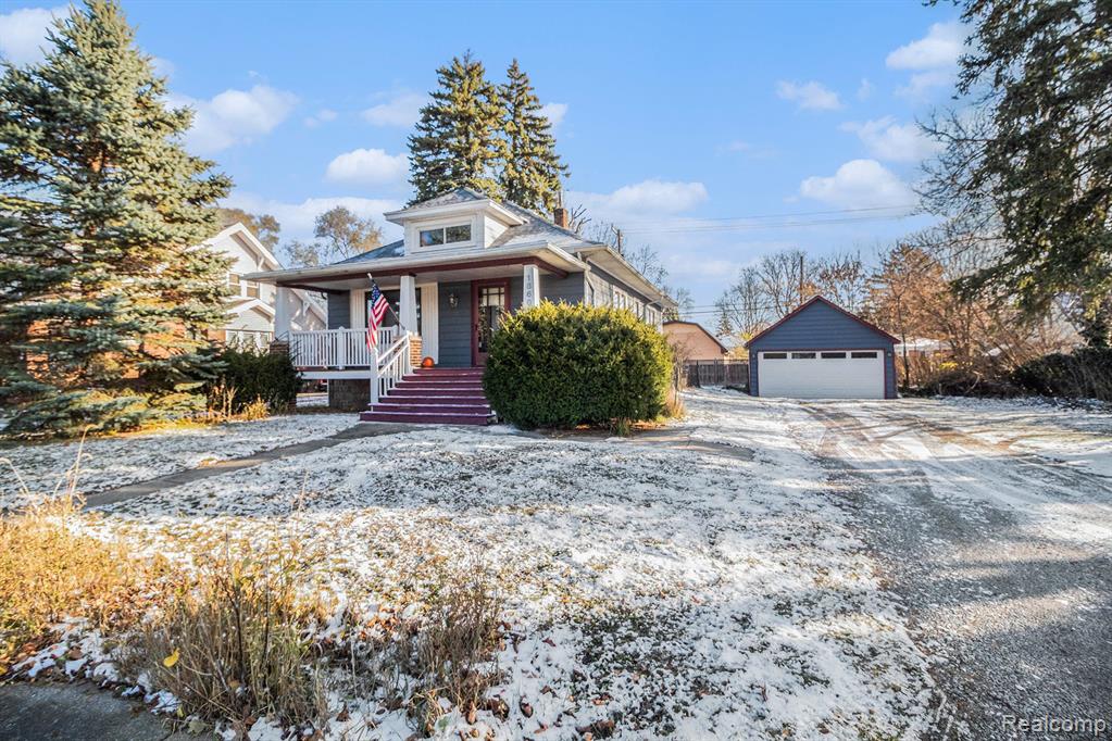 18608 Farmington Road Livonia, MI 48152 - Photo 2 of 27