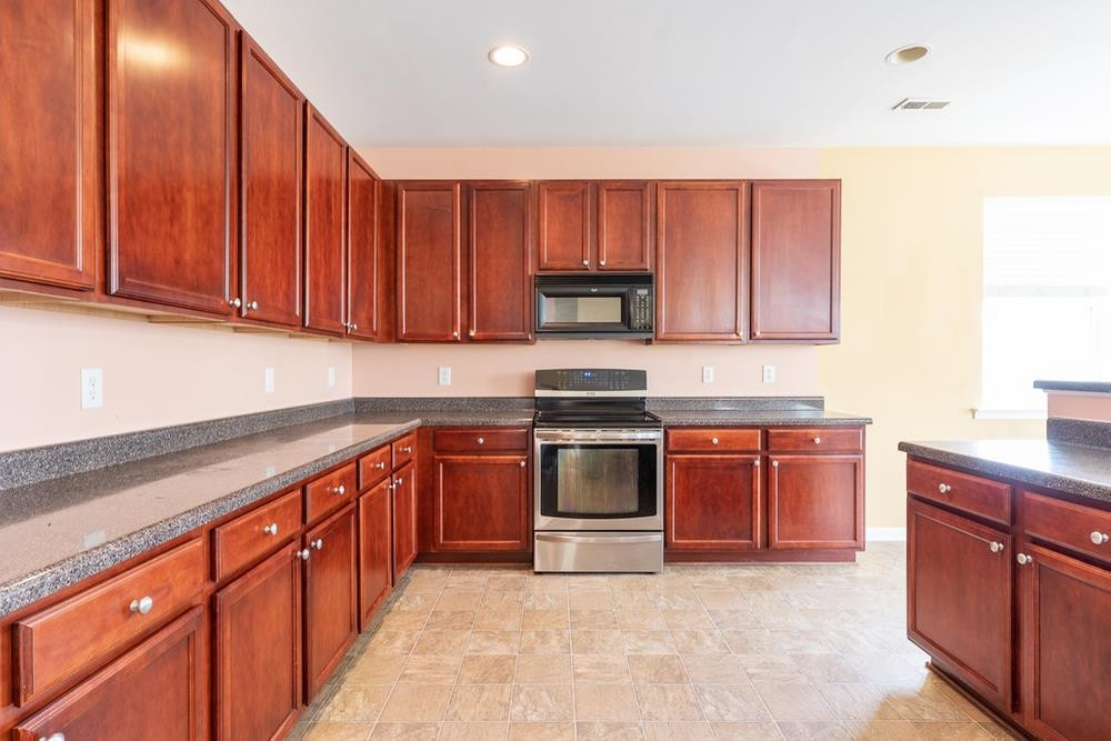 8858 Elizabeth Bennet PI Raleigh, NC 27616 - Photo 15 of 30 Photo 15