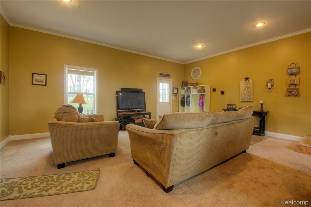 473 East Barron Road Howell, MI 48855 - Photo 5 of 26 930A7645_6_7.jpg