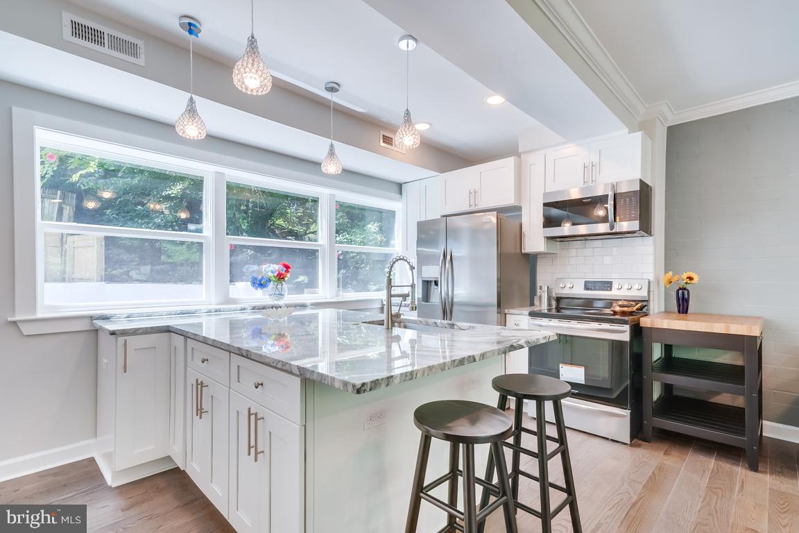 5457 Valley Road Baltimore, MD 21228 - Photo 16 of 62 Gallery Image 16