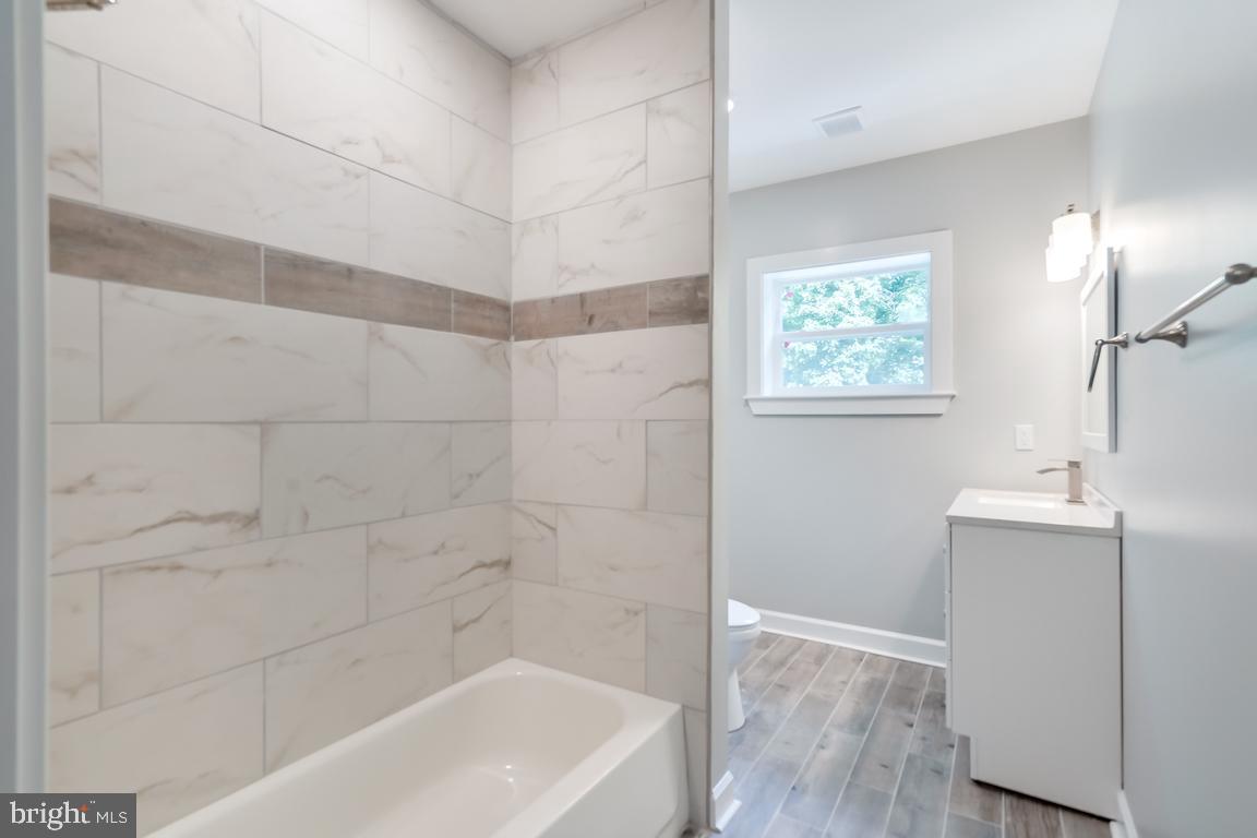 5457 Valley Road Baltimore, MD 21228 - Photo 28 of 62 Gallery Image 28