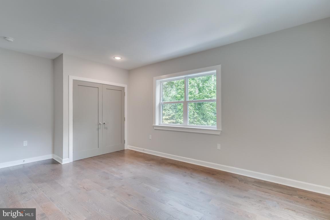5457 Valley Road Baltimore, MD 21228 - Photo 30 of 62 Gallery Image 30