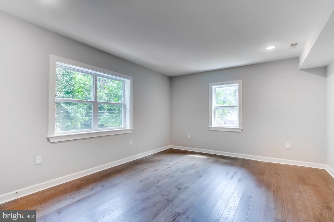 5457 Valley Road Baltimore, MD 21228 - Photo 31 of 62 Gallery Image 31
