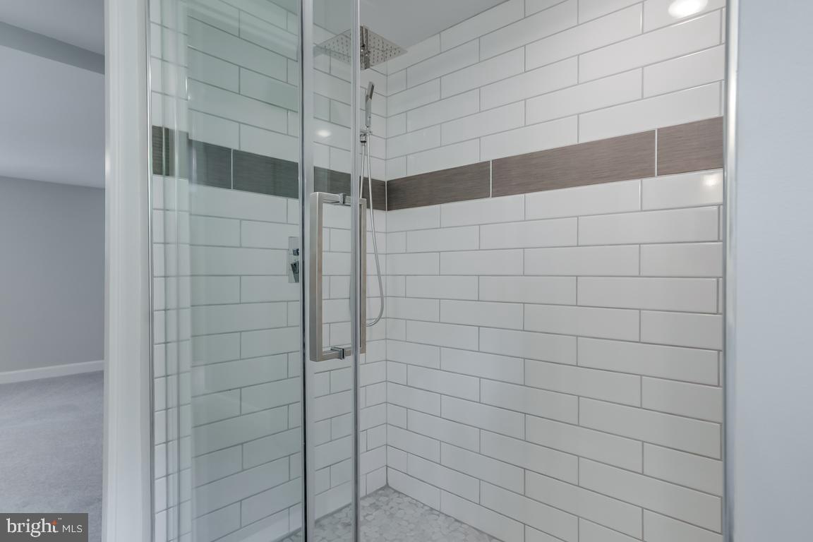 5457 Valley Road Baltimore, MD 21228 - Photo 45 of 62 Gallery Image 45