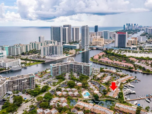 $950,000 | 429 Leslie Drive, Unit 429, Hallandale Beach, FL 33009
