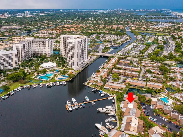 $950,000 | 429 Leslie Drive, Unit 429, Hallandale Beach, FL 33009