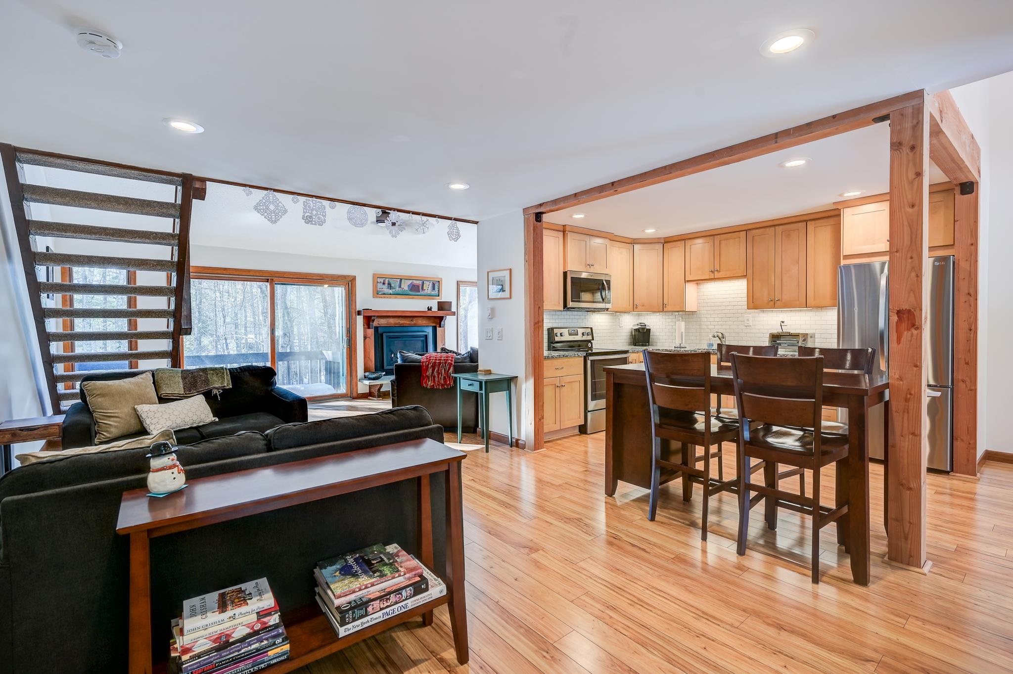 106 Stonehurst Manor Road, Unit 6B Conway, NH 03860 - Photo 5 of 50 Gallery Image 5