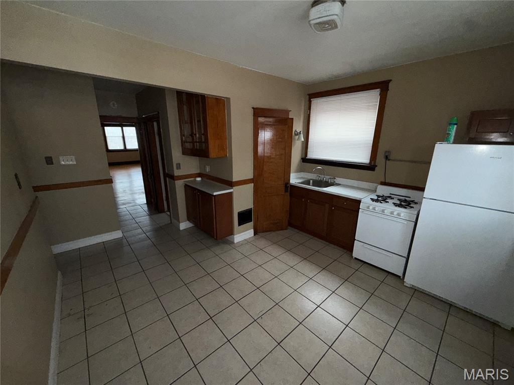 3704 Bates Street, Unit A St. Louis, MO 63116 - Photo 13 of 17