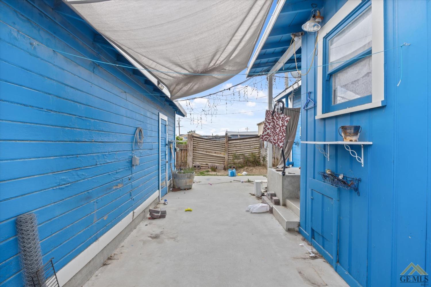 Undisclosed Address Taft, CA 93268 - Photo 20 of 21