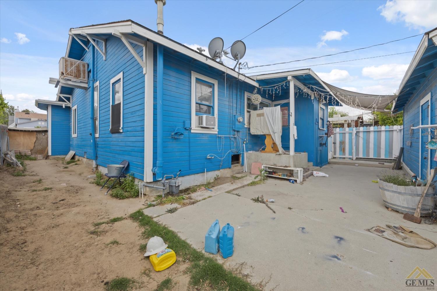 Undisclosed Address Taft, CA 93268 - Photo 21 of 21 a view of backyard of the house